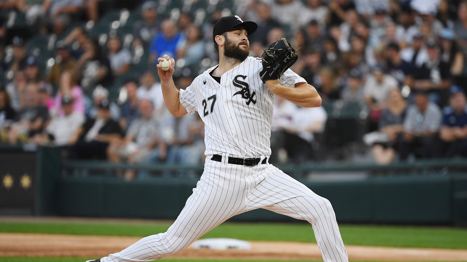 Hendriks gets first save since cancer as Giolito, White Sox top